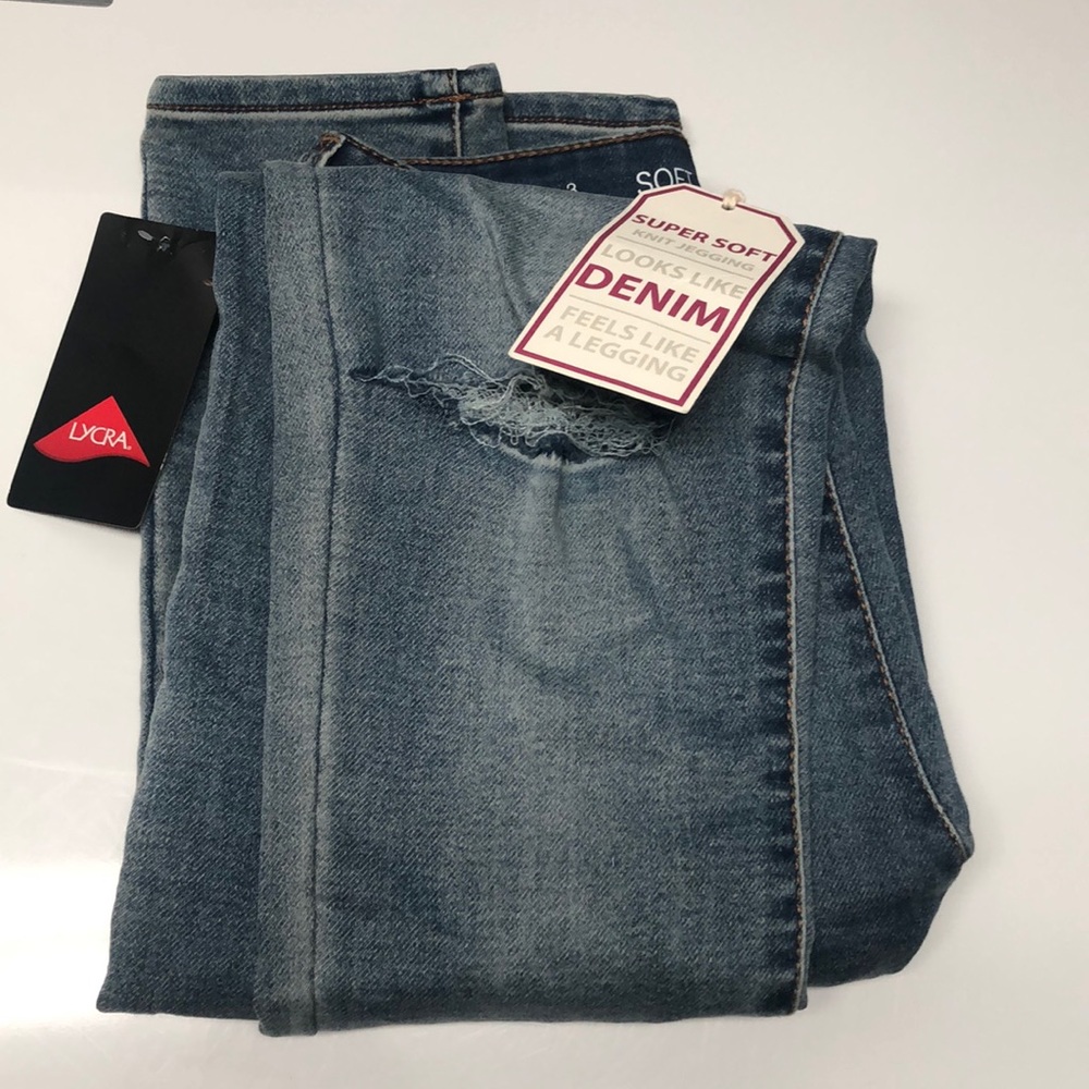 Distressed Kohl’s jeans!